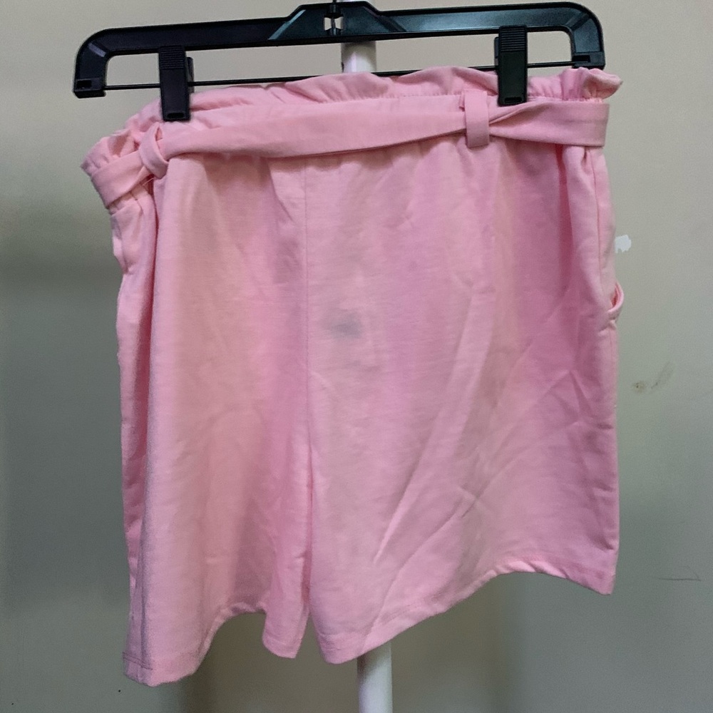 Monteau - Picture 2 of 2